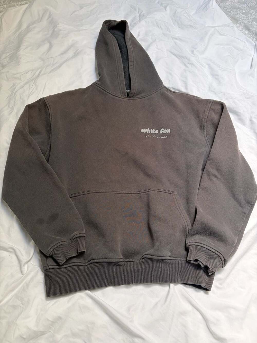 White Fox Lounge Essentials Era 8 Oversized Hoodie in Washed Brown size XXS/XS